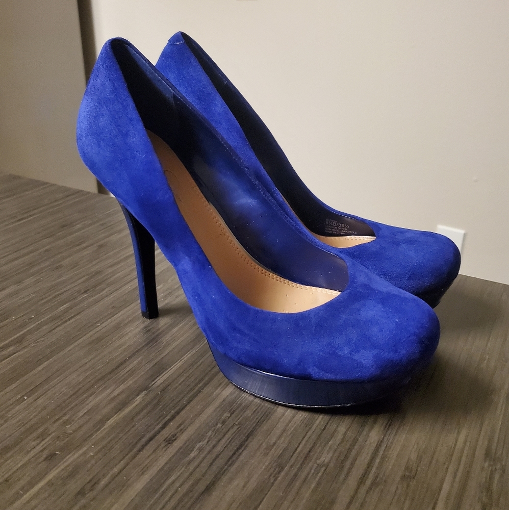 Jessica Simpson suede pumps size 9.5